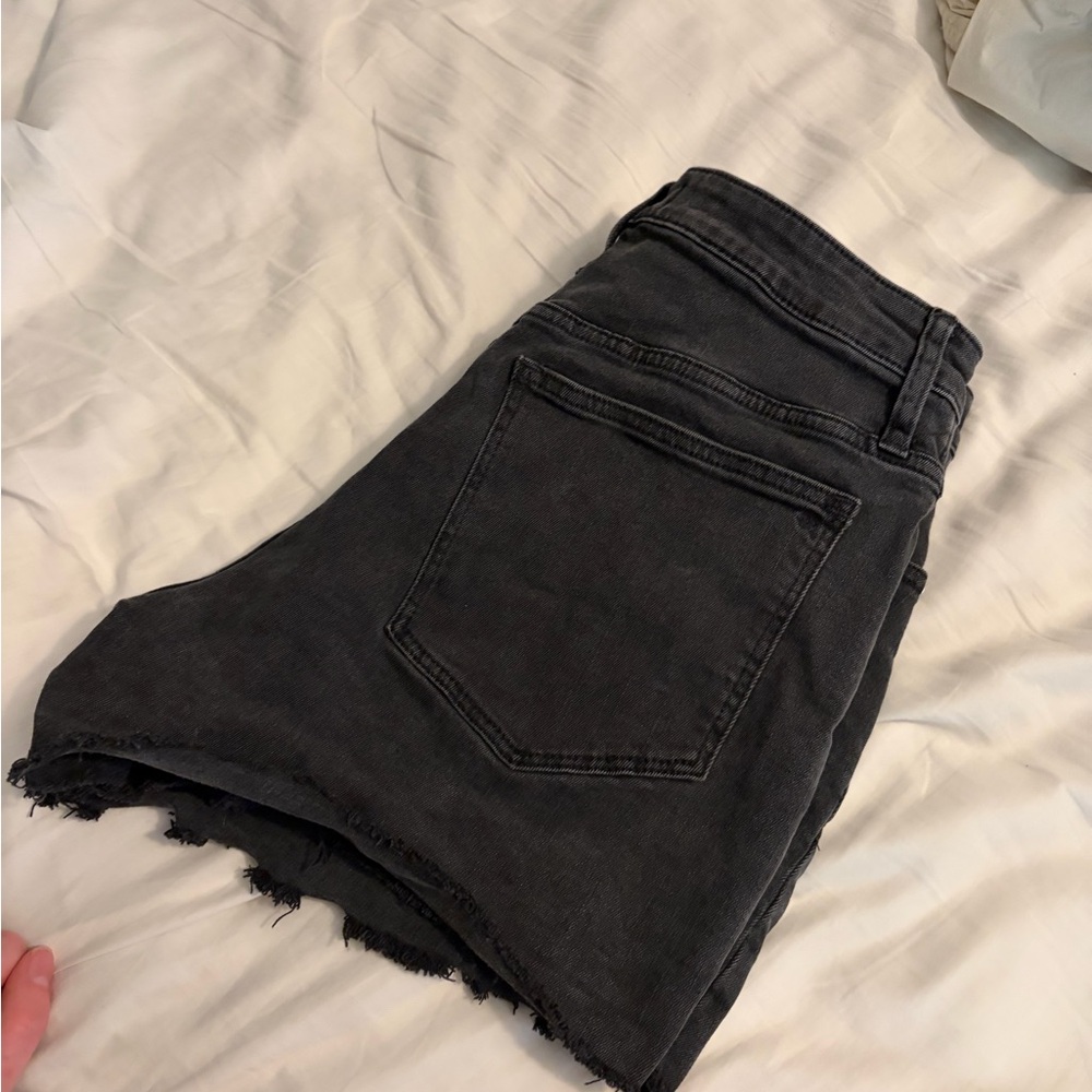 Madewell Charcoal Denim shorts - Picture 8 of 9